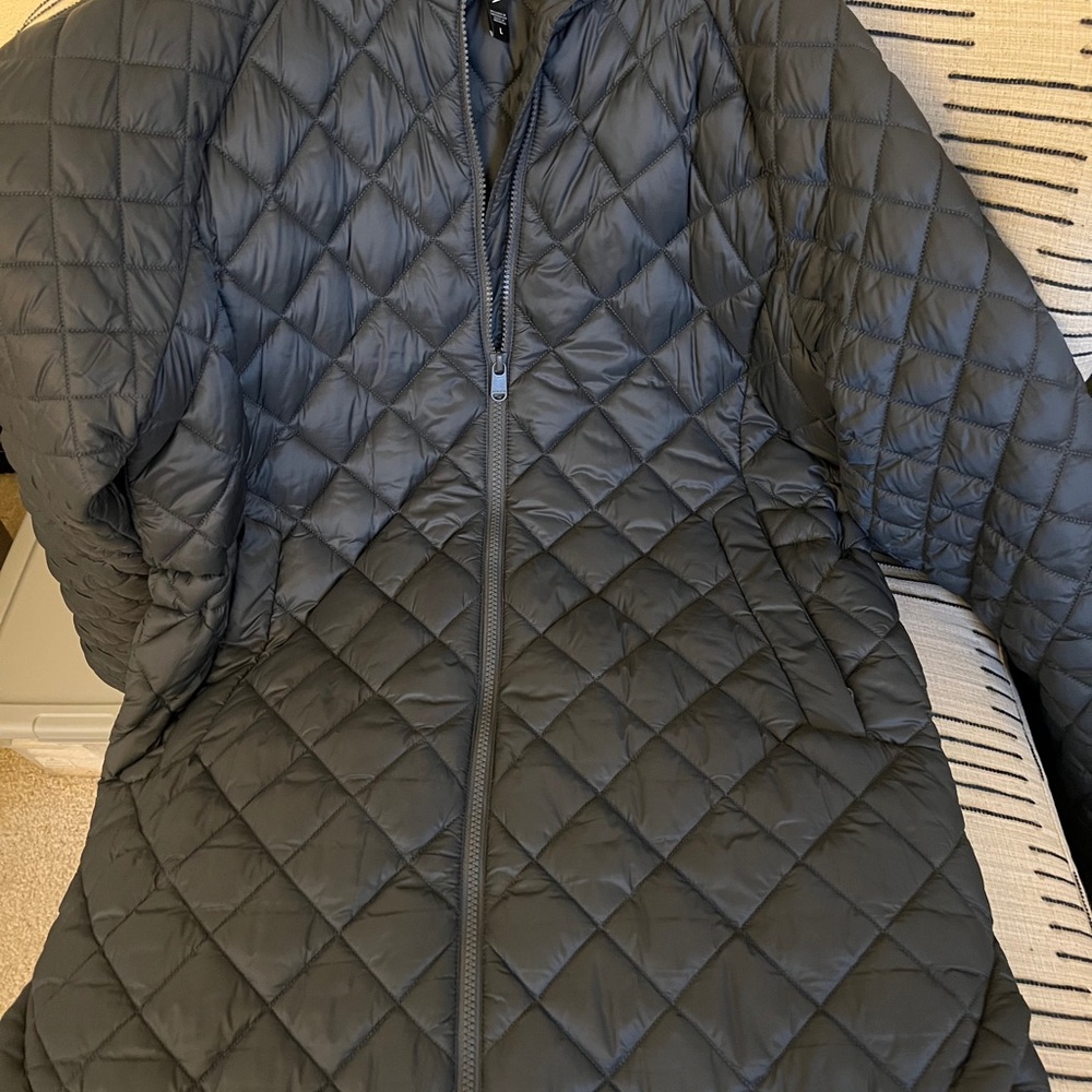 Athleta Whisper Featherless Parka